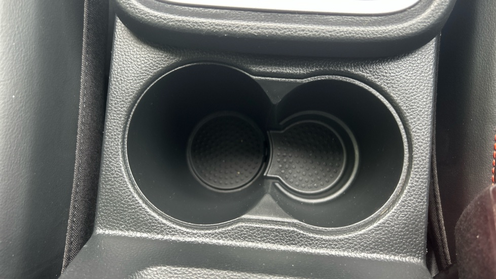 SEAT Ateca 1.5 TSI EVO FR 5dr DSG Petrol Estate - Image 33