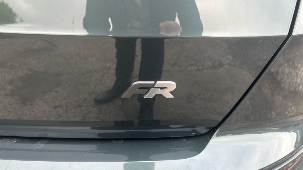 SEAT Ateca 1.5 TSI EVO FR 5dr DSG Petrol Estate - Image 39