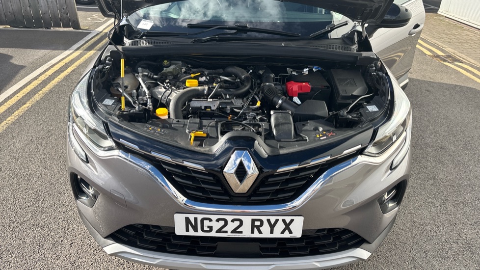 Renault Captur 1.0 TCE 90 SE Edition 5dr Petrol Hatchback - Image 8