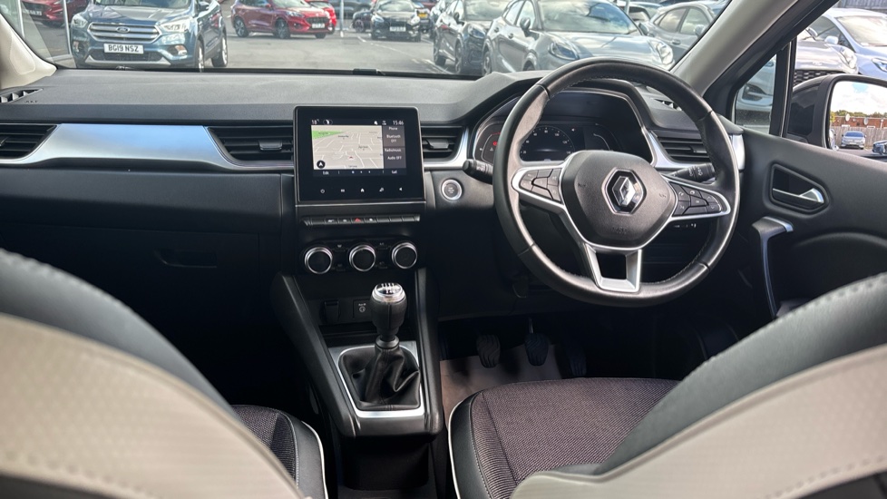 Renault Captur 1.0 TCE 90 SE Edition 5dr Petrol Hatchback - Image 10