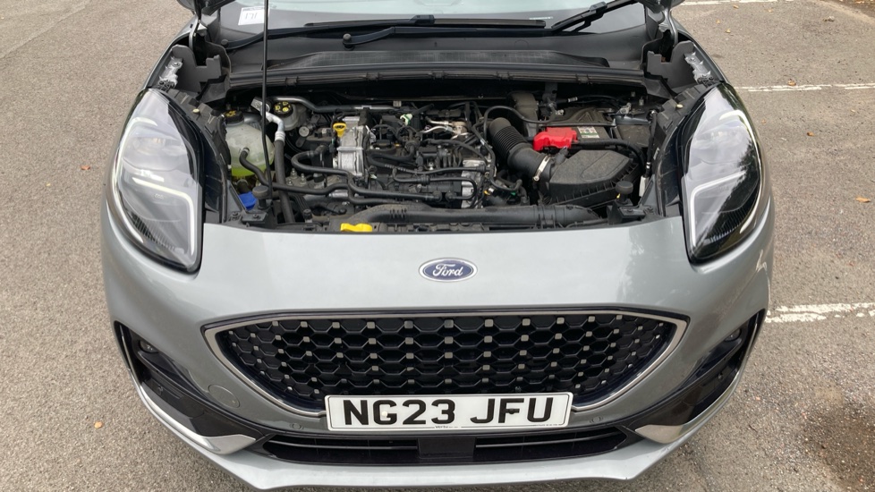 Ford Puma 1.0 EcoBoost Hybrid mHEV 155 ST-Line Vignale 5dr Petrol Hatchback - Image 8