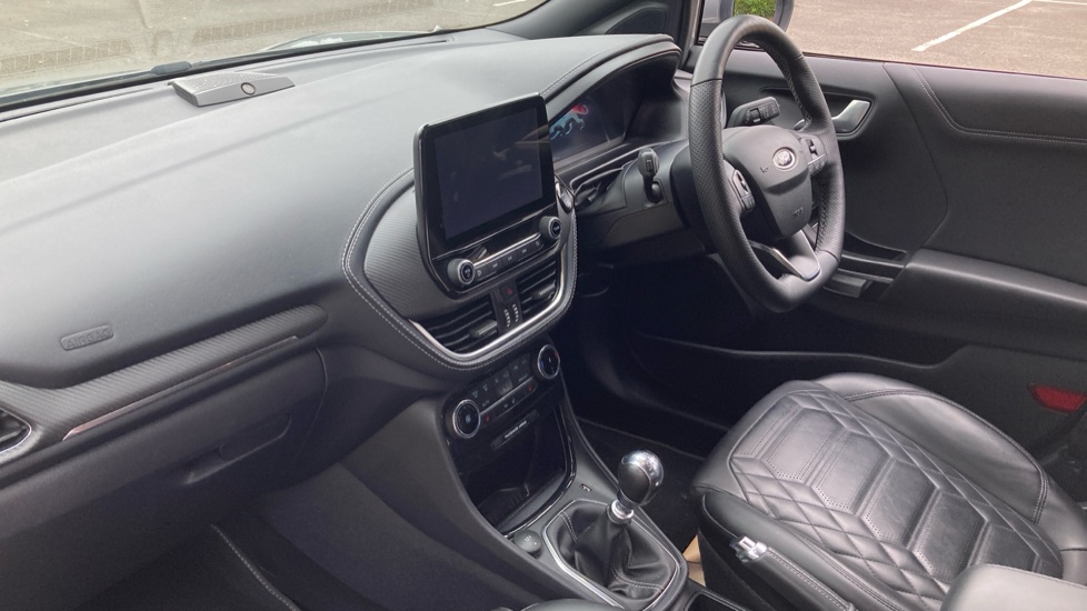 Ford Puma 1.0 EcoBoost Hybrid mHEV 155 ST-Line Vignale 5dr Petrol Hatchback - Image 9