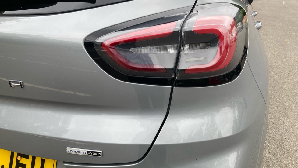 Ford Puma 1.0 EcoBoost Hybrid mHEV 155 ST-Line Vignale 5dr Petrol Hatchback - Image 26