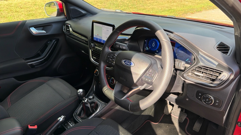 Ford Puma 1.0 EcoBoost Hybrid mHEV ST-Line 5dr Petrol Hatchback - Image 11