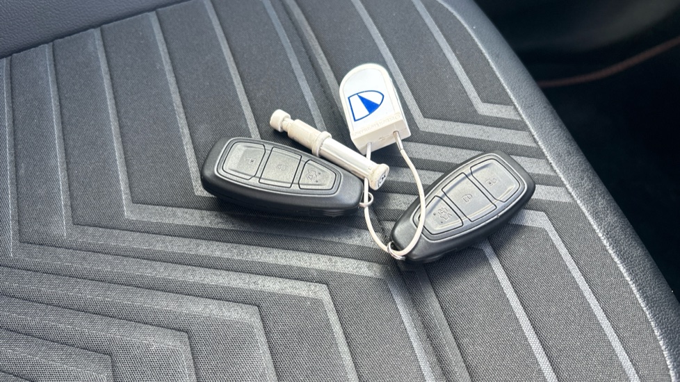 Ford Puma 1.0 EcoBoost Hybrid mHEV 155 ST-Line X 5dr Petrol Hatchback - Image 20