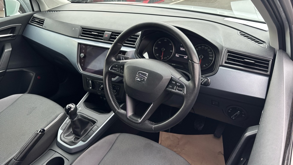 SEAT Arona 1.6 TDI SE Technology Lux [EZ] 5dr Diesel Hatchback - Image 11