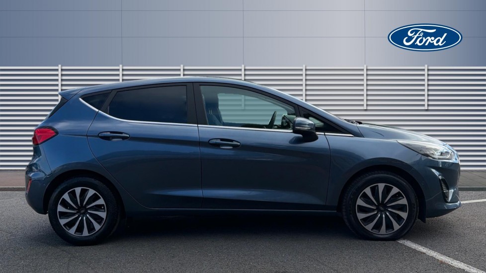 Ford Fiesta 1.0 EcoBoost Hybrid mHEV 125 Titanium 5dr Petrol Hatchback - Image 5