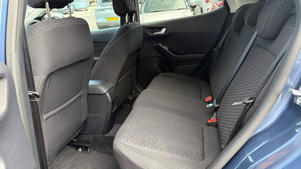 Ford Fiesta 1.0 EcoBoost Hybrid mHEV 125 Titanium 5dr Petrol Hatchback - Image 16