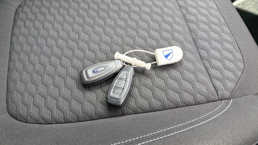 Ford Fiesta 1.0 EcoBoost Hybrid mHEV 125 Titanium 5dr Petrol Hatchback - Image 20