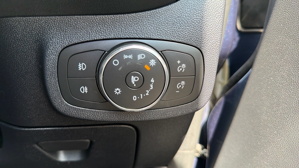 Ford Fiesta 1.0 EcoBoost Hybrid mHEV 125 Titanium 5dr Petrol Hatchback - Image 26