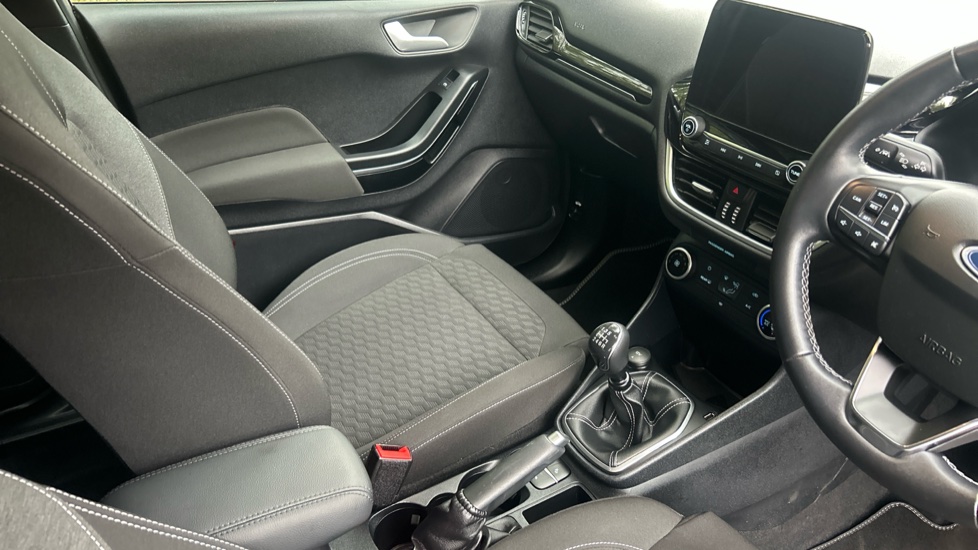 Ford Fiesta 1.0 EcoBoost Hybrid mHEV 125 Titanium 5dr Petrol Hatchback - Image 14