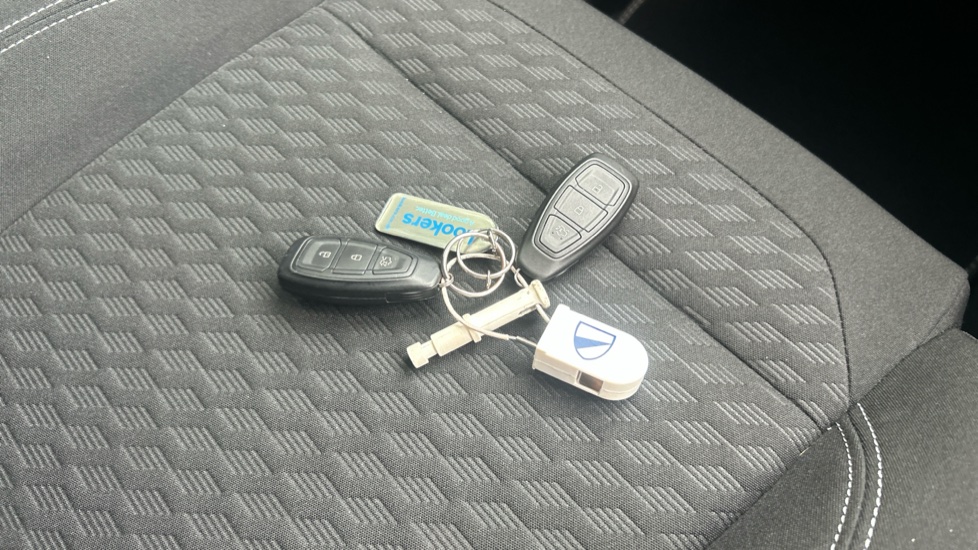 Ford Fiesta 1.0 EcoBoost Hybrid mHEV 125 Titanium 5dr Petrol Hatchback - Image 20