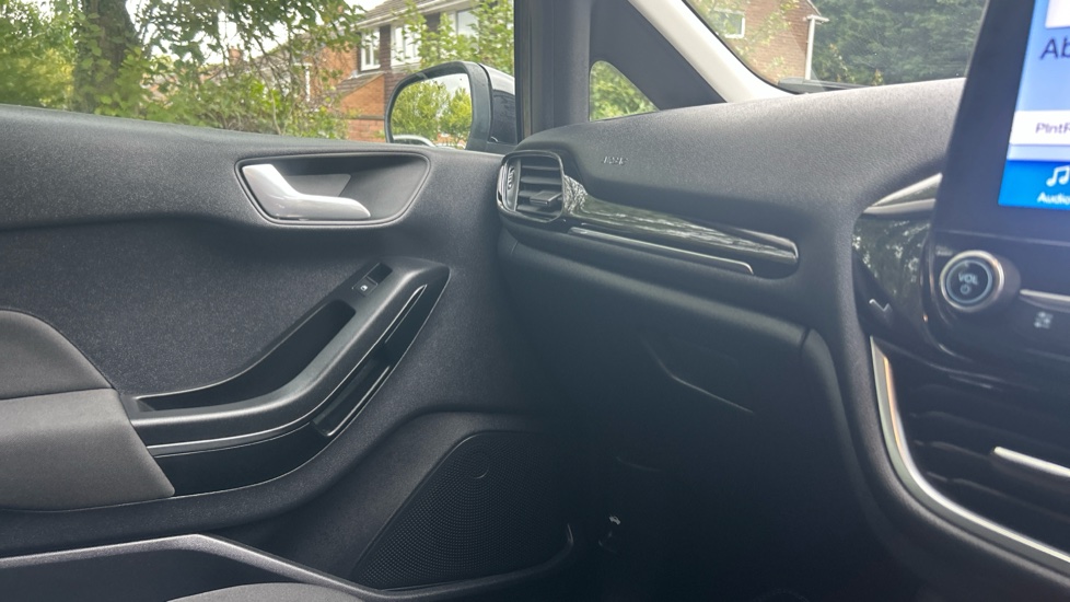 Ford Fiesta 1.0 EcoBoost Hybrid mHEV 125 Titanium 5dr Petrol Hatchback - Image 35