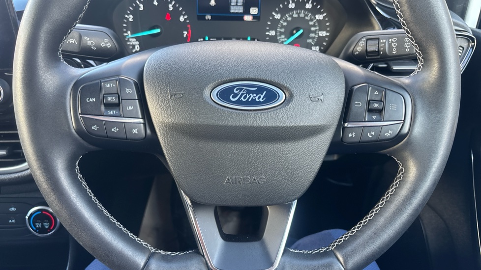 Ford Fiesta 1.0 EcoBoost Hybrid mHEV 125 Titanium 5dr Petrol Hatchback - Image 27