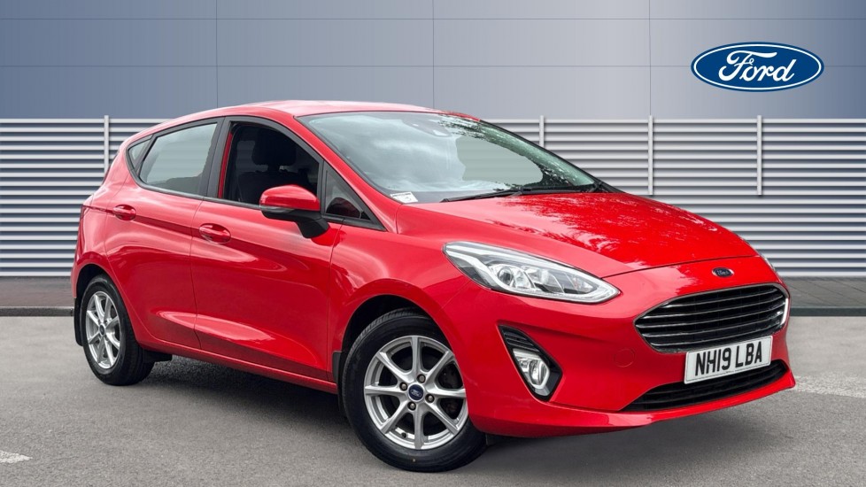 Ford Fiesta 1.1 Zetec 5dr Petrol Hatchback - Image 1
