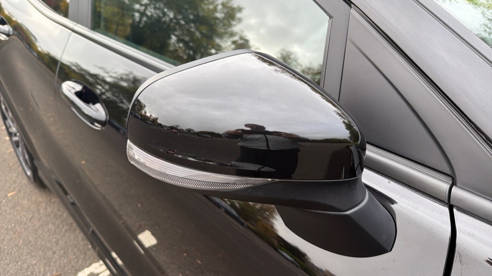 Ford Puma 1.0 EcoBoost Hybrid mHEV ST-Line 5dr DCT Petrol Hatchback - Image 30