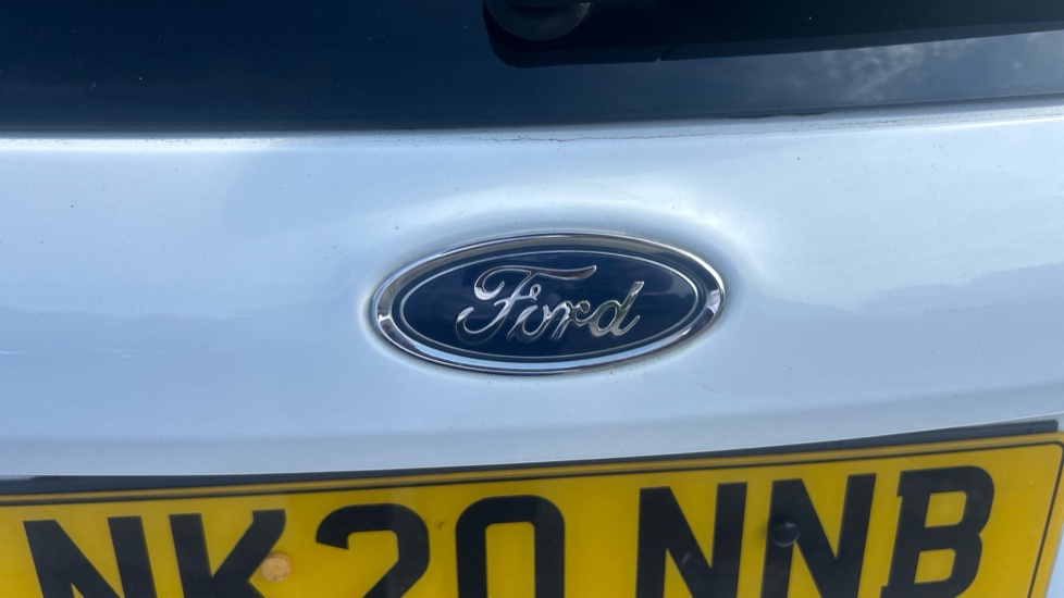 Ford Fiesta 1.0 EcoBoost 125 Titanium 5dr Petrol Hatchback - Image 35