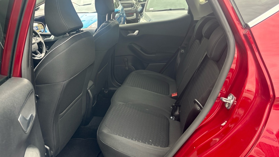 Ford Fiesta 1.0 EcoBoost Titanium 5dr Petrol Hatchback - Image 16