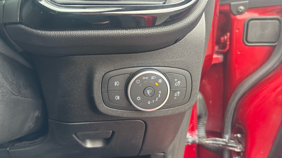 Ford Fiesta 1.0 EcoBoost Titanium 5dr Petrol Hatchback - Image 30