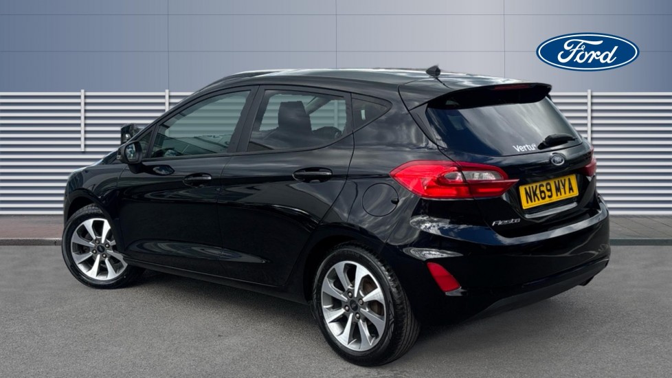 Ford Fiesta 1.1 Trend 5dr Petrol Hatchback - Image 2