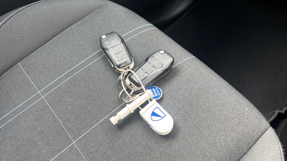 Ford Fiesta 1.1 Trend 5dr Petrol Hatchback - Image 20