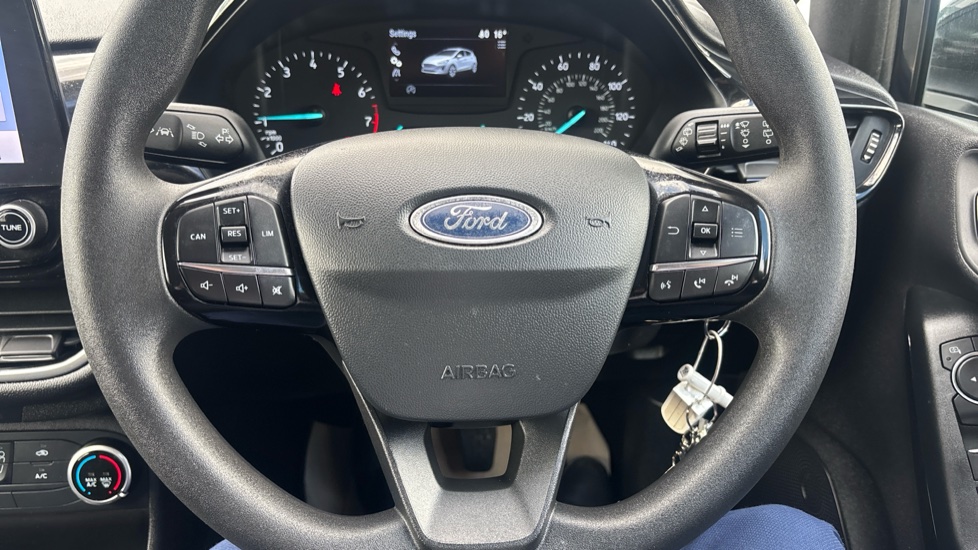 Ford Fiesta 1.1 Trend 5dr Petrol Hatchback - Image 24