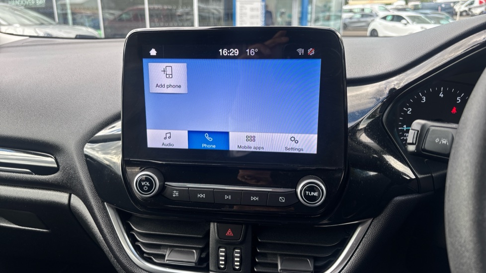 Ford Fiesta 1.1 Trend 5dr Petrol Hatchback - Image 30