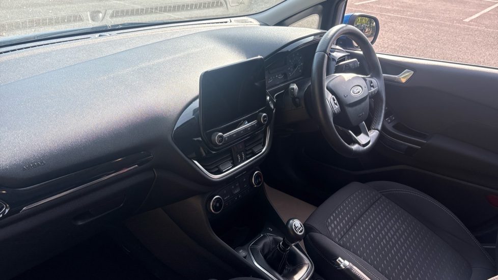 Ford Fiesta 1.0 EcoBoost Hybrid mHEV 125 Titanium 5dr Petrol Hatchback - Image 9