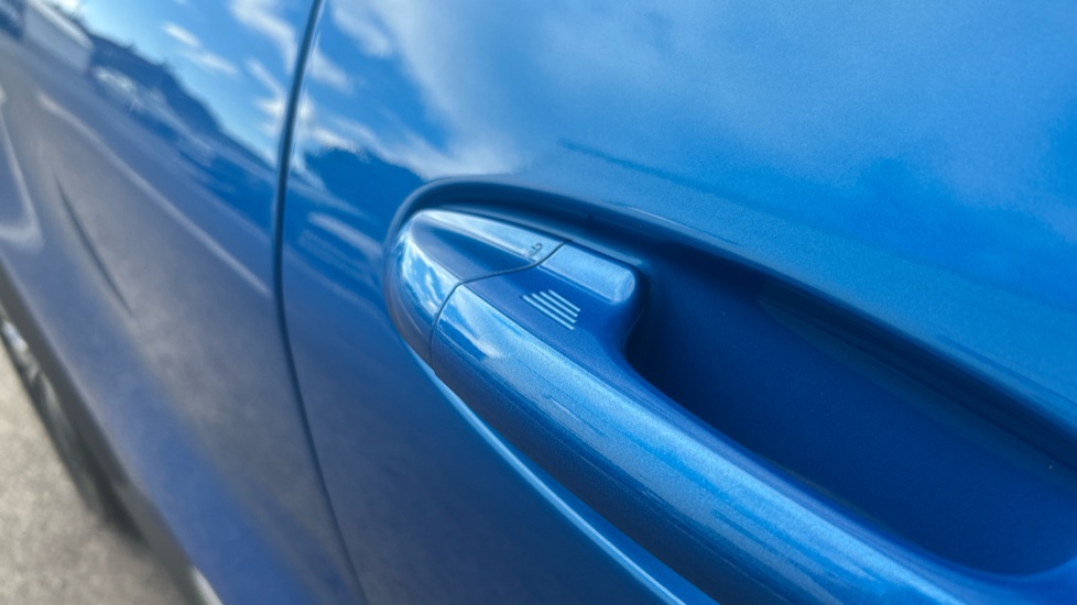 Ford Puma 1.0 EcoBoost Hybrid mHEV Titanium 5dr Petrol Hatchback - Image 27