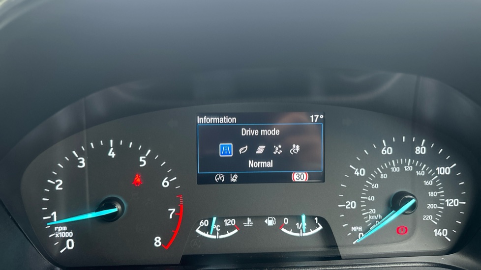 Ford Puma 1.0 EcoBoost Hybrid mHEV Titanium 5dr Petrol Hatchback - Image 42
