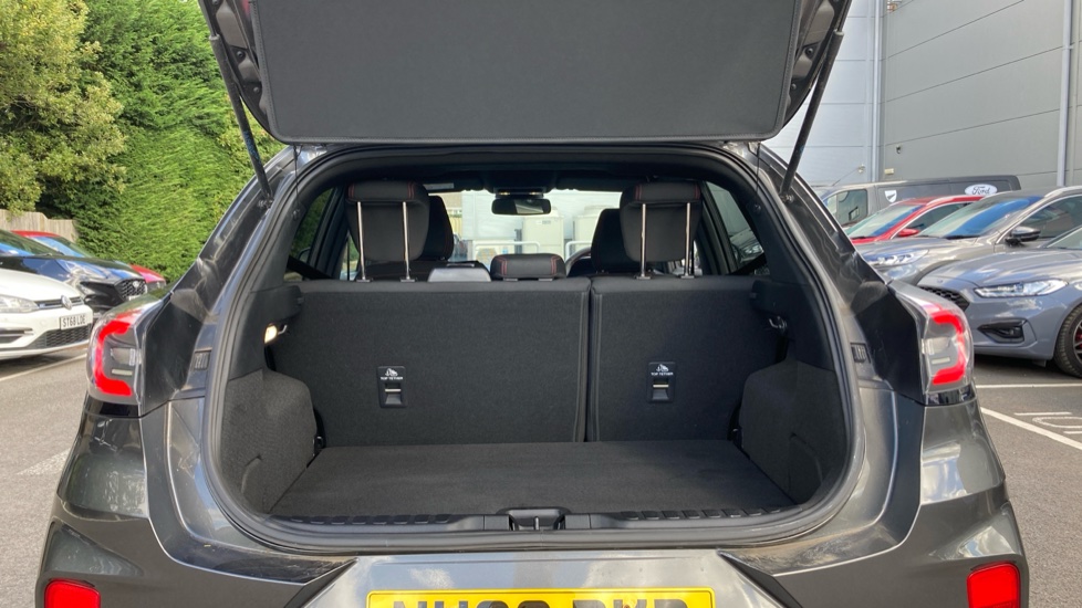 Ford Puma 1.0 EcoBoost Hybrid mHEV ST-Line 5dr Petrol Hatchback - Image 4