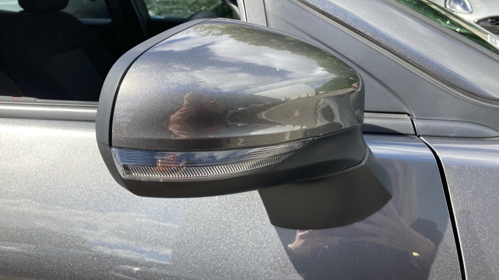 Ford Puma 1.0 EcoBoost Hybrid mHEV ST-Line 5dr Petrol Hatchback - Image 35