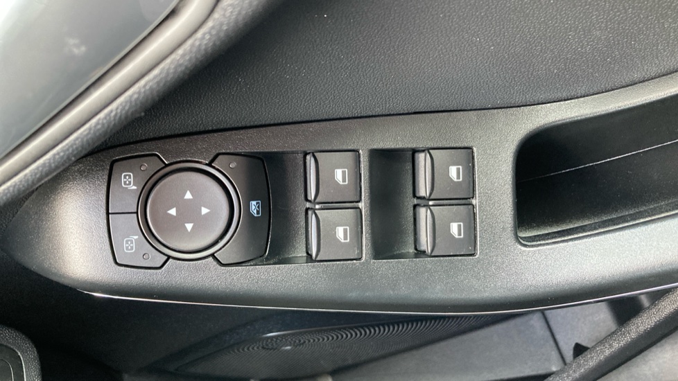 Ford Fiesta 1.0 EcoBoost Active 5dr Petrol Hatchback - Image 21