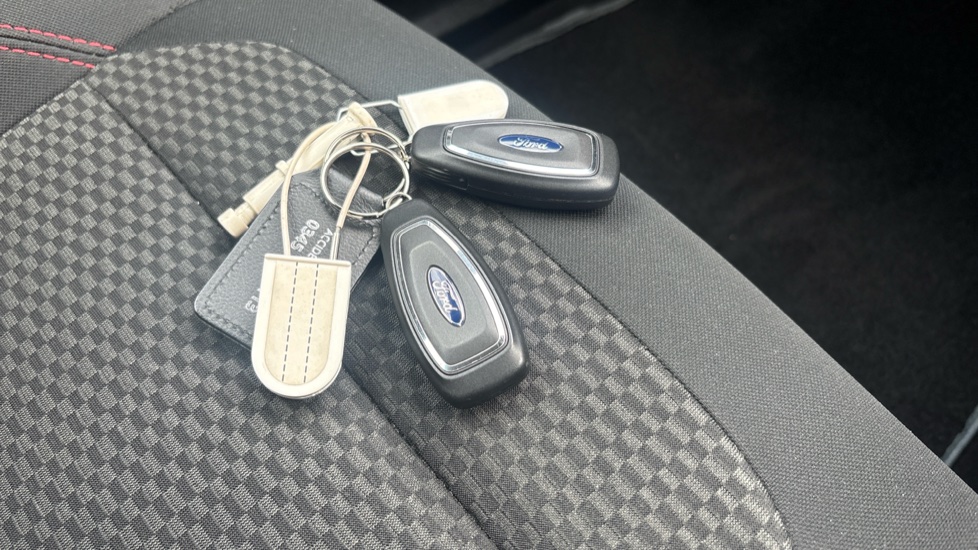 Ford Fiesta 1.0 EcoBoost Hybrid mHEV 125 ST-Line Edition 3dr Petrol Hatchback - Image 20