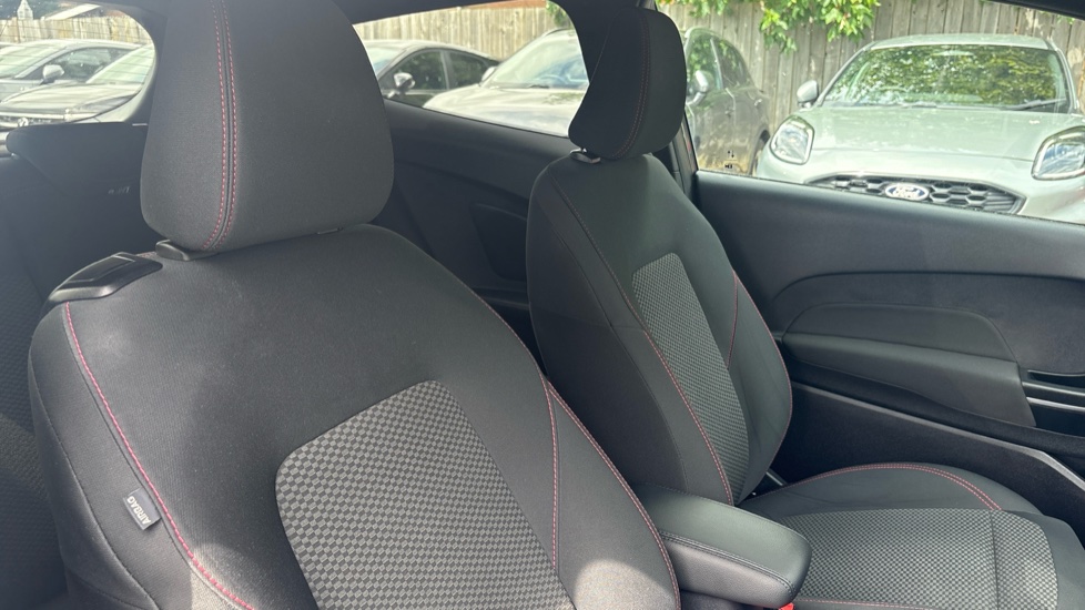 Ford Fiesta 1.0 EcoBoost Hybrid mHEV 125 ST-Line Edition 3dr Petrol Hatchback - Image 26