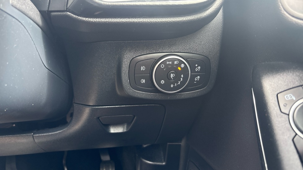 Ford Fiesta 1.0 EcoBoost Hybrid mHEV 125 ST-Line Edition 3dr Petrol Hatchback - Image 27