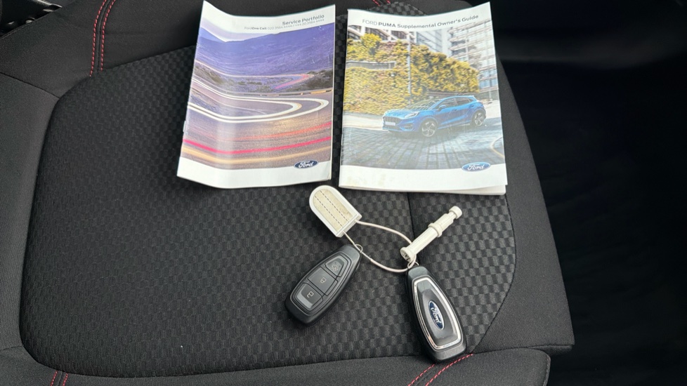 Ford Puma 1.0 EcoBoost Hybrid mHEV ST-Line 5dr Petrol Hatchback - Image 19