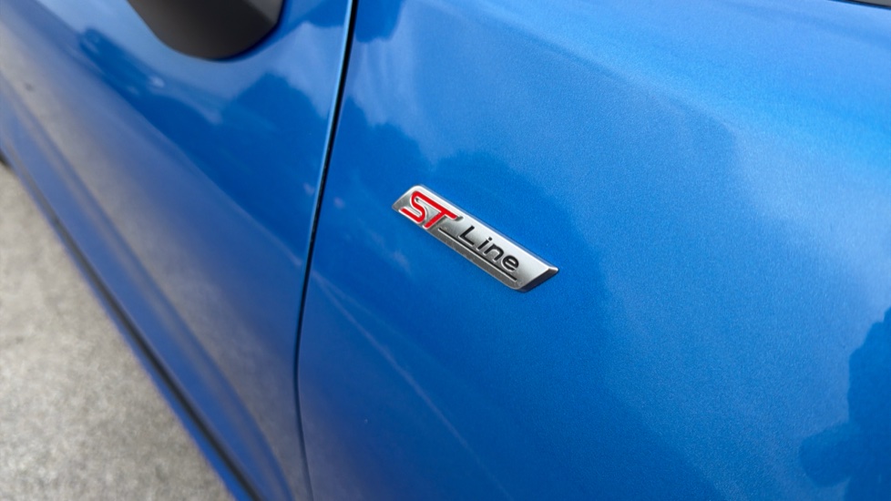 Ford Puma 1.0 EcoBoost Hybrid mHEV ST-Line 5dr Petrol Hatchback - Image 29