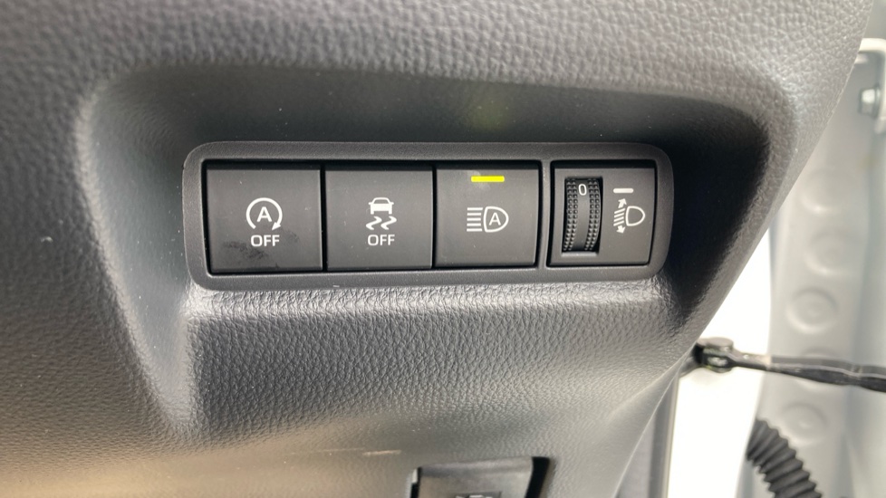 Toyota Aygo X 1.0 VVT-i Edge 5dr Petrol Hatchback - Image 22