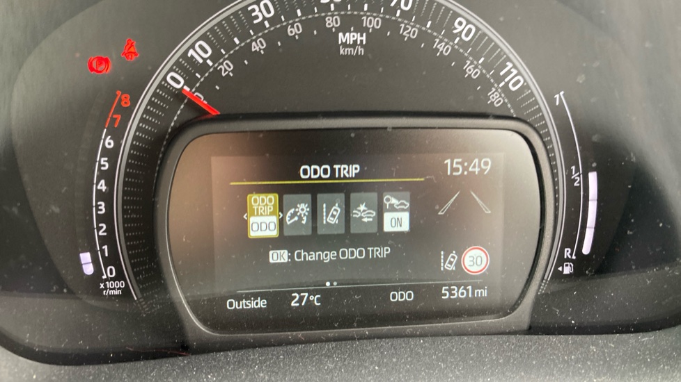 Toyota Aygo X 1.0 VVT-i Edge 5dr Petrol Hatchback - Image 30