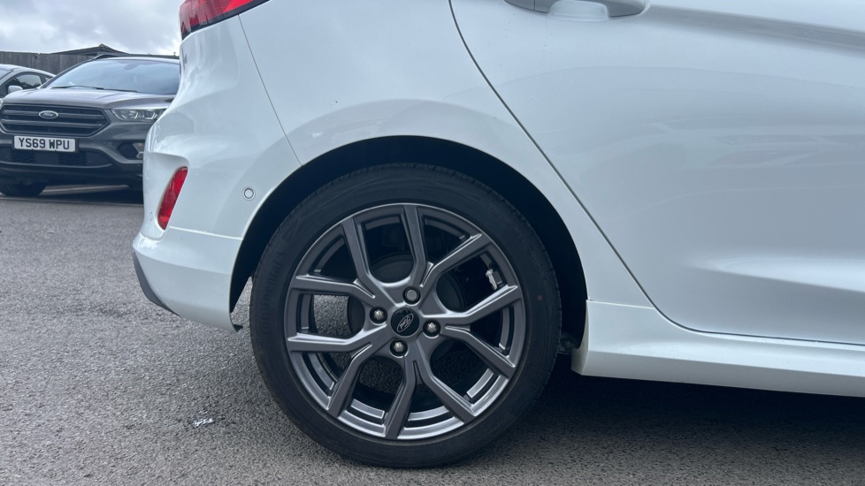Ford Fiesta 1.0 EcoBoost ST-Line 5dr Petrol Hatchback - Image 7