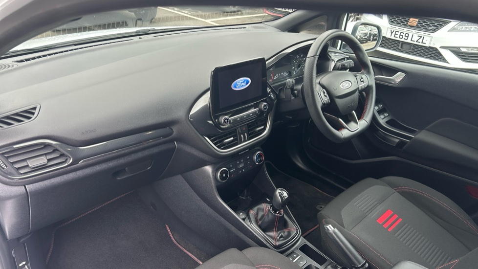 Ford Fiesta 1.0 EcoBoost ST-Line 5dr Petrol Hatchback - Image 9