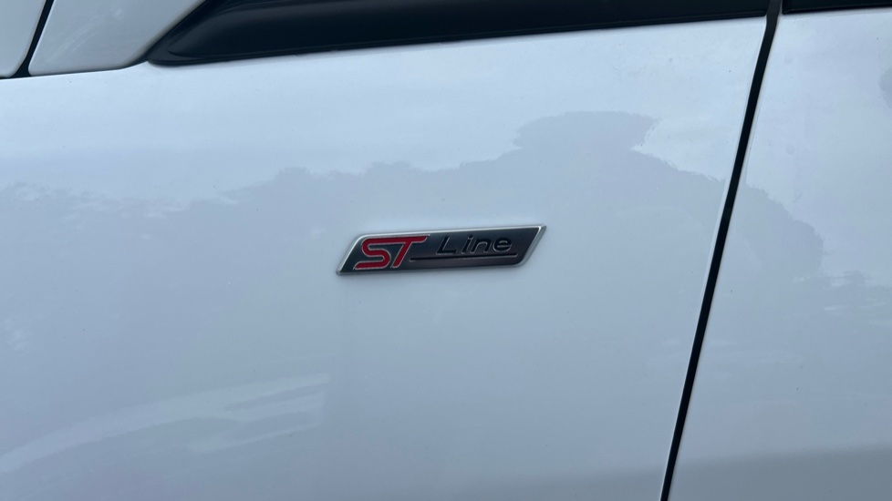 Ford Fiesta 1.0 EcoBoost ST-Line 5dr Petrol Hatchback - Image 21