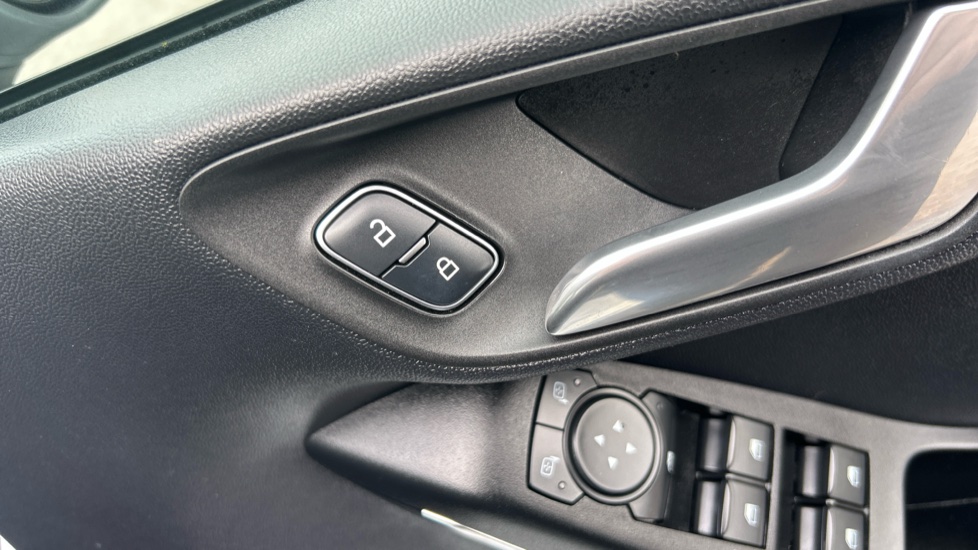 Ford Fiesta 1.0 EcoBoost ST-Line 5dr Petrol Hatchback - Image 27