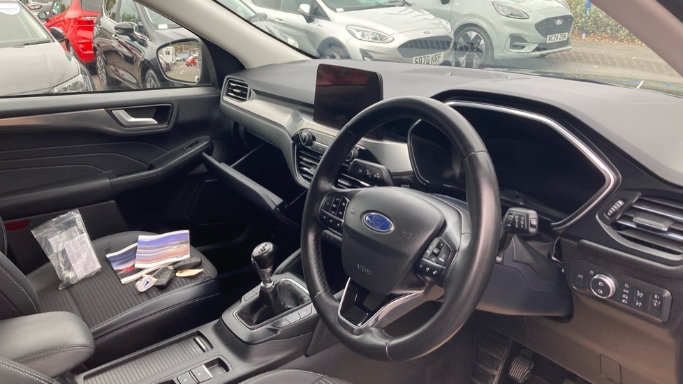 Ford Kuga 1.5 EcoBoost 150 Titanium Edition 5dr Petrol Estate - Image 11