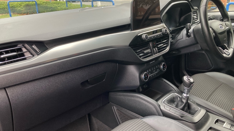 Ford Kuga 1.5 EcoBoost 150 Titanium Edition 5dr Petrol Estate - Image 14
