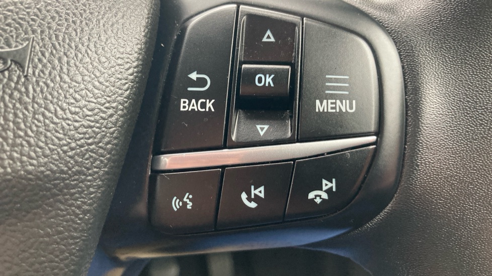 Ford Kuga 1.5 EcoBoost 150 Titanium Edition 5dr Petrol Estate - Image 24