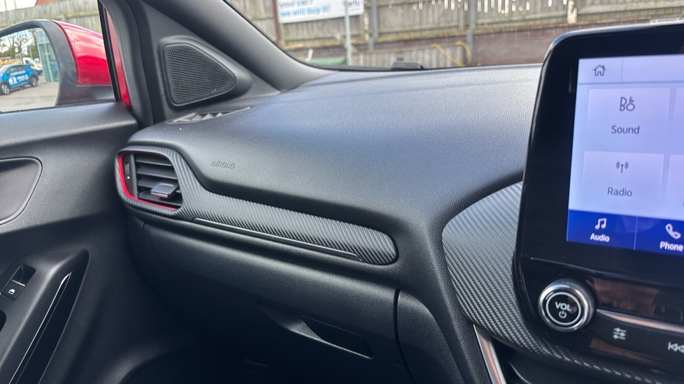 Ford Puma 1.0 EcoBoost Hybrid mHEV ST-Line X 5dr Petrol Hatchback - Image 33