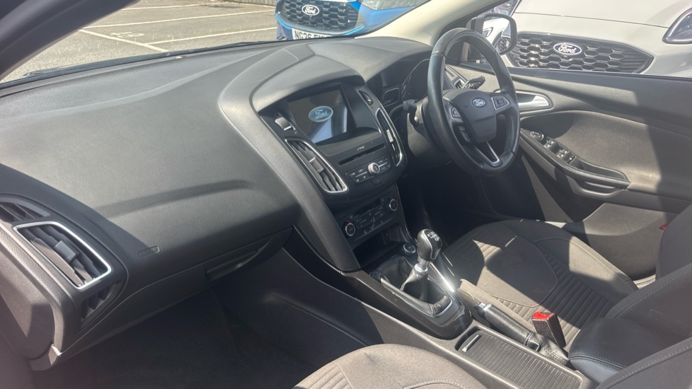 Ford Focus 1.5 TDCi 120 Titanium 5dr Diesel Hatchback - Image 9
