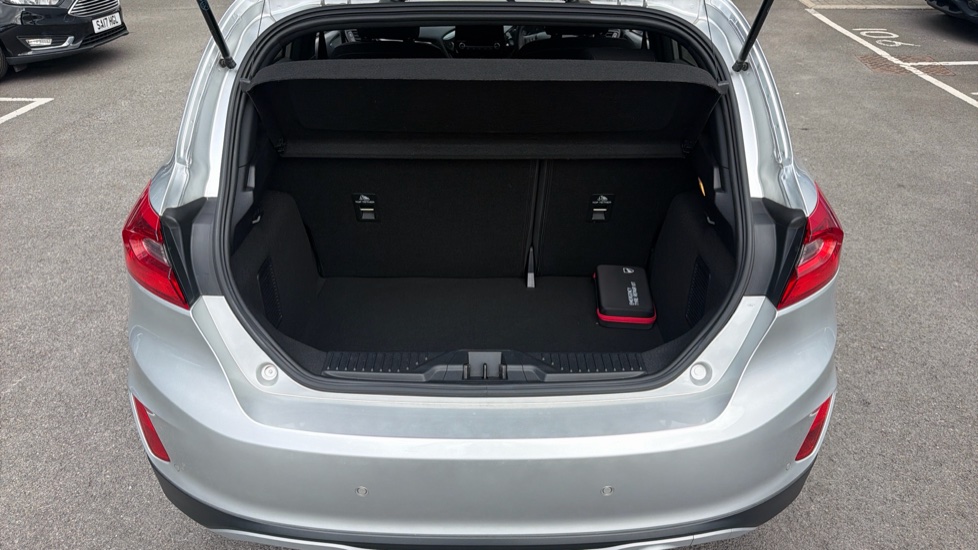 Ford Fiesta 1.0 EcoBoost Hybrid mHEV 125 Active Edition 5dr Petrol Hatchback - Image 4
